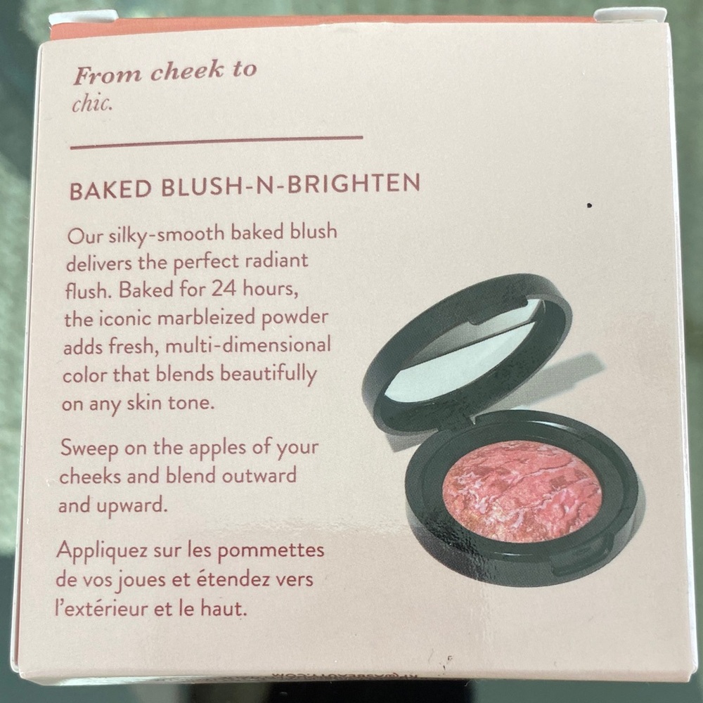 Laura Geller Baked Blush-N-Brighten - Marbleized Rose Blush - Picture 5 of 5
